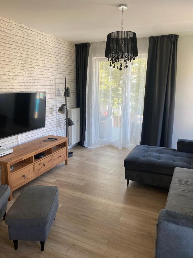 Apartament Paris コウォブジェク エクステリア 写真