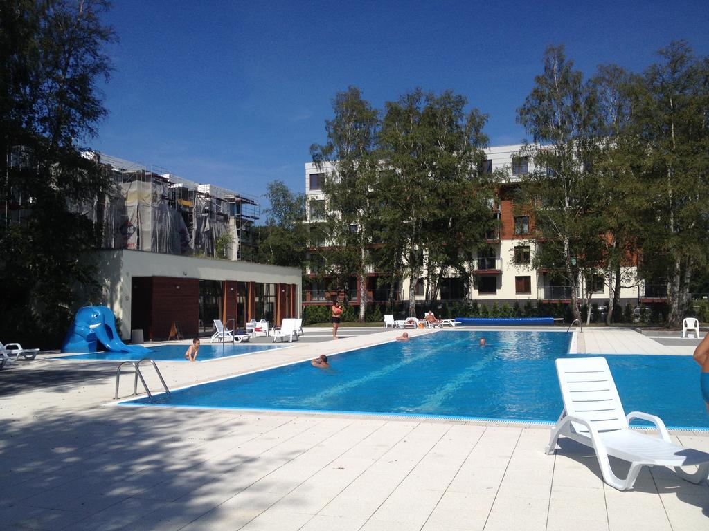 Apartament Paris コウォブジェク エクステリア 写真