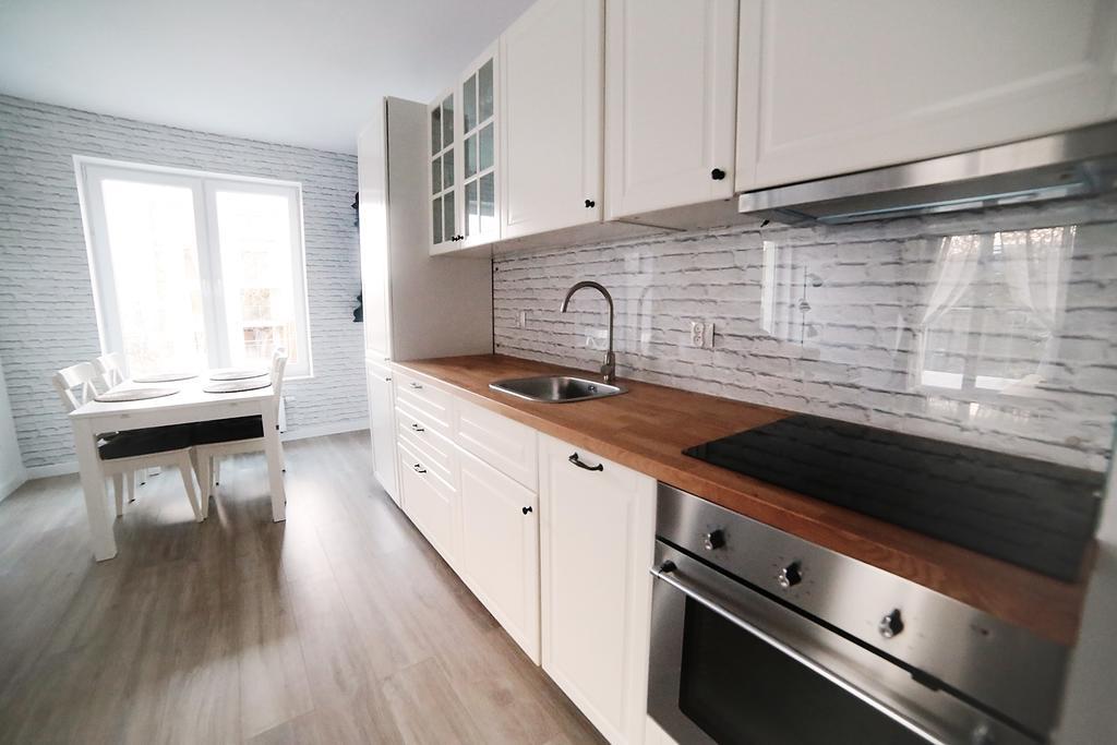 Apartament Paris コウォブジェク エクステリア 写真